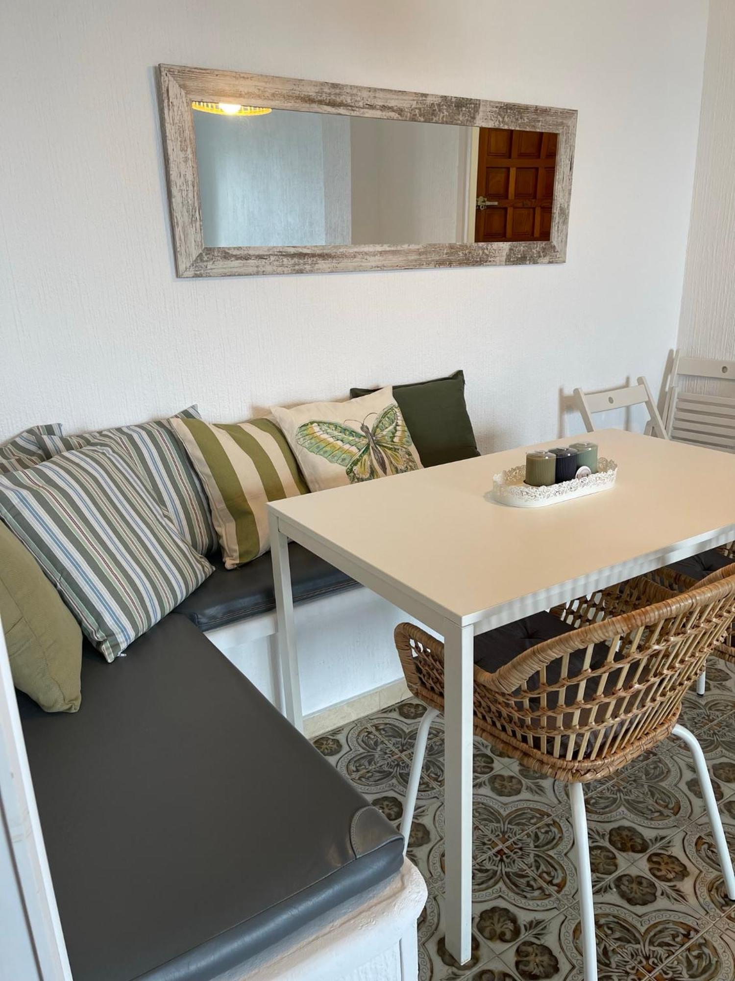 Charming Beachfront Apartment Murcía Exteriér fotografie